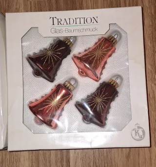 Campane di cristallo, due scatole