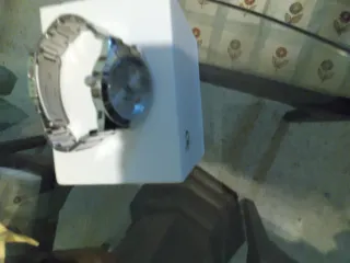 Reloj Casio Mujer Plata y Blanco