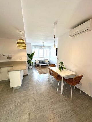 Magnífico apartamento renovado y amueblado