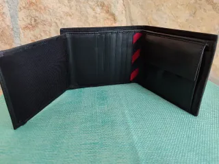 Cartera Tommy Hilfiger Negra Nueva