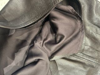 Falda de piel marrón