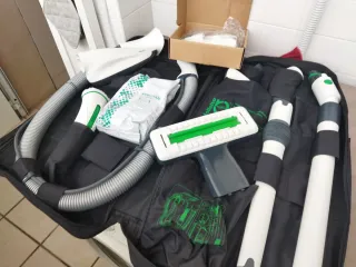 Borsa accessori Folletto completa di picchio