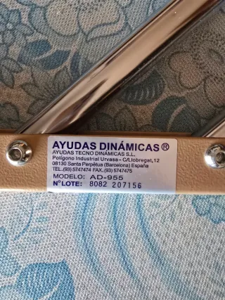 Barandilla ortopédica per llit.