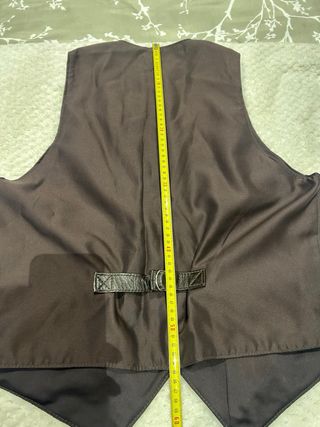 Chaleco de piel marrón