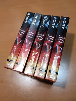 5 Cintas VHS Sony Premium 30 min