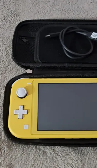 Nintendo Switch Lite. Nueva