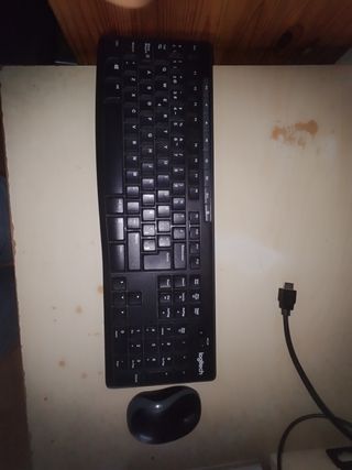 Teclado y Ratón Logitech MK295 M185 Negro