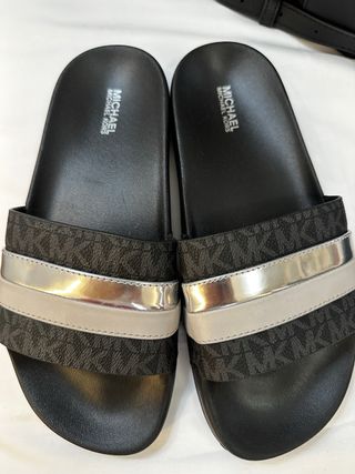 Ciabatte Michael Kors nere e argentate