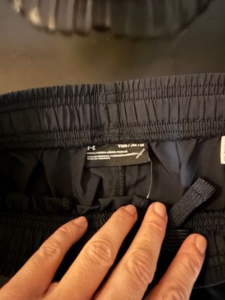 Pantalones deportivos Under Armour negros