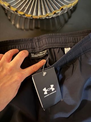 Pantalones deportivos Under Armour negros