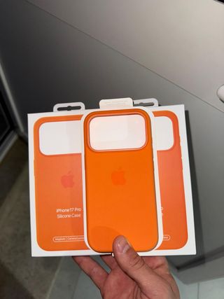Funda iPhone 17 Pro Silicona Naranja