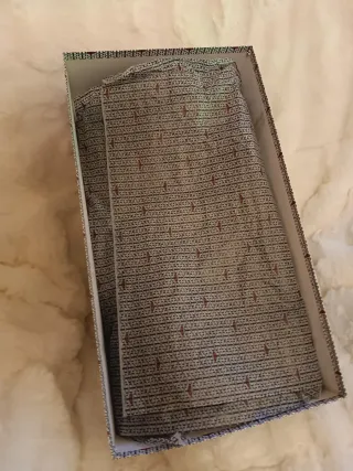 Stivali Kamelie neri in camoscio