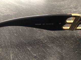 Gafas de Sol Balenciaga Negras y Doradas