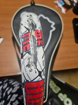 Pala de pádel Puma con funda