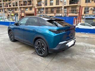 Peugeot 3008 GT hybrid del 2025