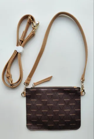 Bolso y cartera VALENTINO