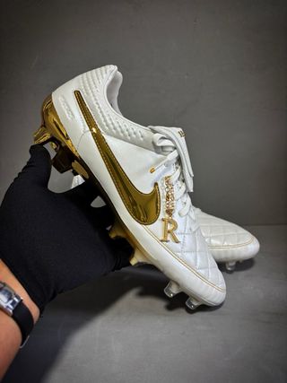 Nike Tiempo Legend FG SE Ronaldinho Talla 42,5 de segunda mano por