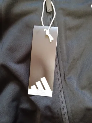 Conjunto deportivo Adidas Talla 13-14