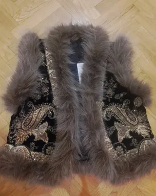 Chaleco M bordado ZW COLLECTION edición limitada