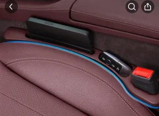 Portaoggetti per auto. Universale colore marrone