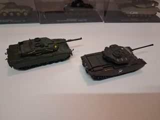 Lote 9 carri armati scala 1/72 e 2 aerei