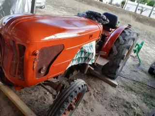 Tractor Barreiros Naranja