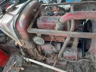 Tractor Barreiros Naranja