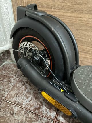 Patinete Xiaomi Navee N65 modelo grande