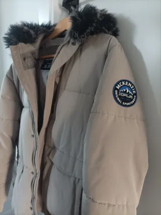 Giubbotto uomo beige con cappuccio