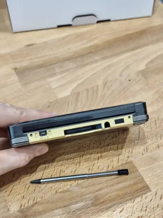 Nintendo 3DS Edición Limitada Zelda 25 aniversario