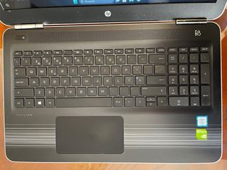 HP i7-7gen SSD RAM 12GB Garantía Impecable