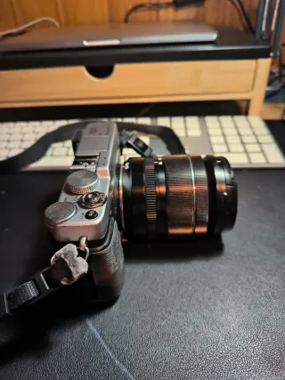 Fujifilm X-E2 + Obiettivo 18-55mm F2.8-4