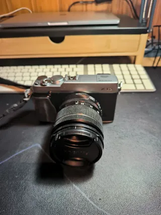 Fujifilm X-E2 + Obiettivo 18-55mm F2.8-4