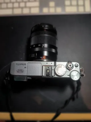 Fujifilm X-E2 + Obiettivo 18-55mm F2.8-4