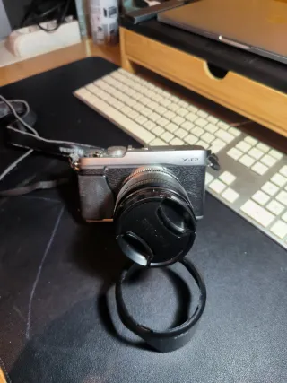 Fujifilm X-E2 + Obiettivo 18-55mm F2.8-4