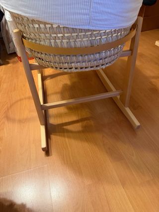 Moisés para bebé de mimbre , del corte inglés