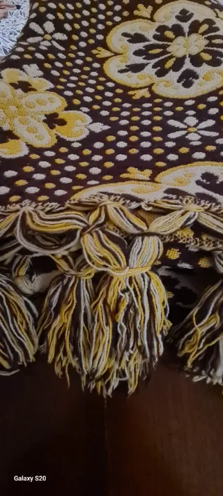 Splendida e caldissima coperta abruzzese. Anni 70