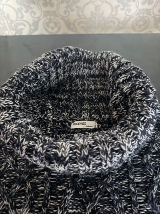 Jersey de punto grueso cuello alto