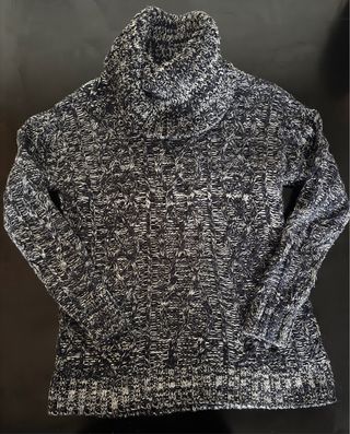 Jersey de punto grueso cuello alto