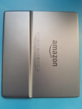 Kindle Oasis 10ª Gen con custodia in pelle