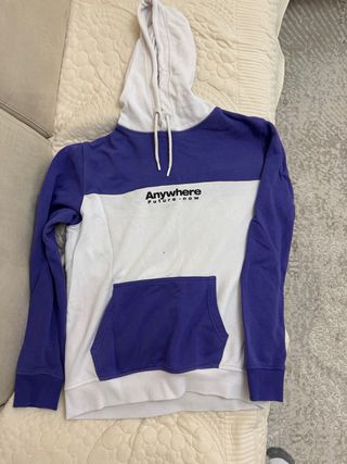 Felpa con cappuccio viola e bianca