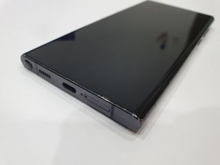 Samsung Galaxy S22 Ultra SM-S908B/DS