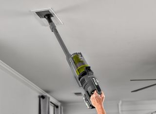 OFERTA ASPIRADORA ESCOBA SIN CABLES RYOBI RSVS18BL