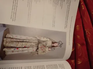 Vestire le statue arte, devozione e committenza...