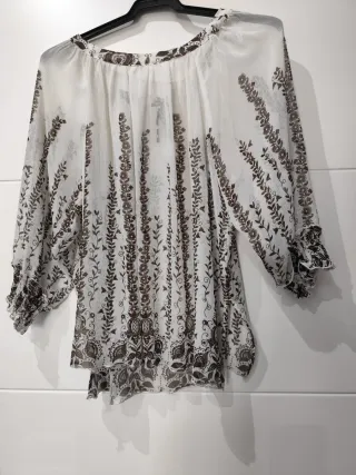 Blusa gasa estampada manga larga
