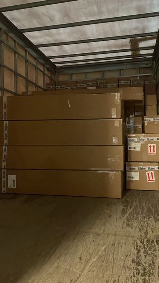 SE REALIZA SERVICIO DE TRANSPORTE Y MUDANZAS.