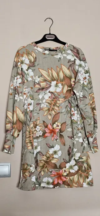 Vestido corto estampado floral