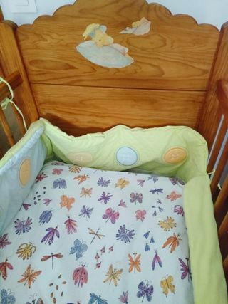 Cuna Madera Maciza.