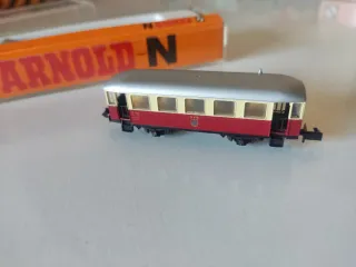 TREN ARNOLD 2960 y 2972  Escala N