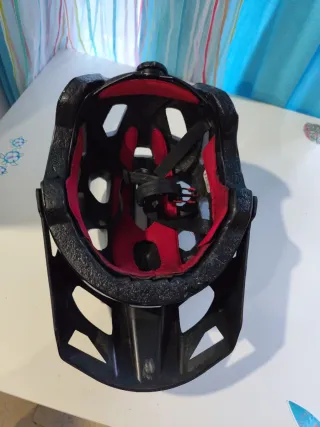 Casco MTB Talla M Ajustable 54-58cm